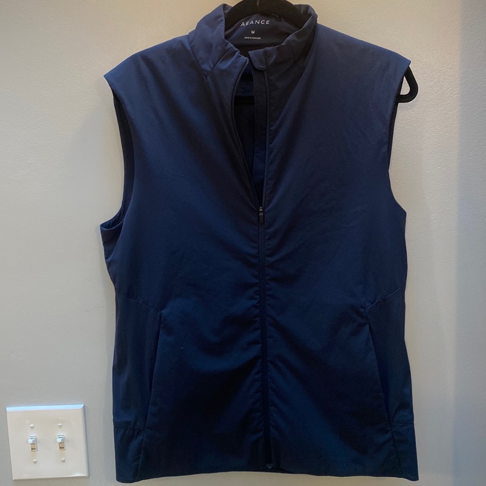 AEANCE Men’s Padded Vest, M